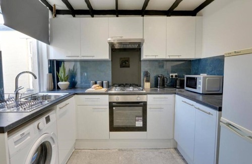 Chapeltown House | Cozy 2-bedroom house in Sheffield