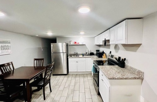 Holy Cross District Apartment | Cozy 2 Bedroom on Saint Claude