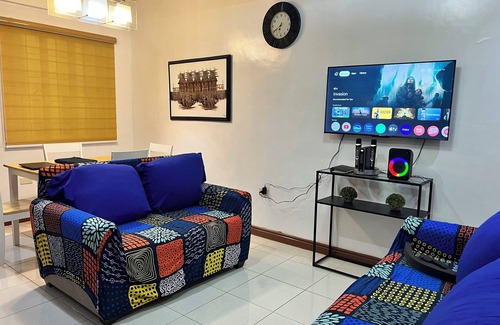 Antipolo House | Cozy 2-bedroom townhome with WiFi, AC, Parking in beautiful Antipolo