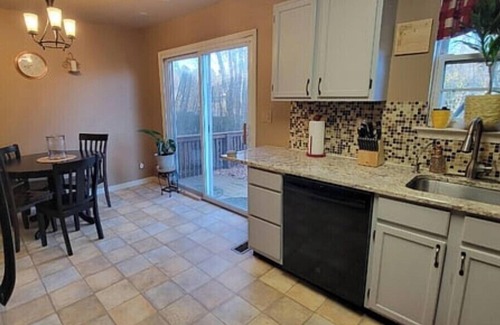 Elkton House | Cozy 2-bedroom townhome in charming Elkton