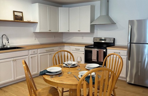 Milford Cottage | Cozy 2-BR King Beds 4 mi to Cooperstown Dreams Park
