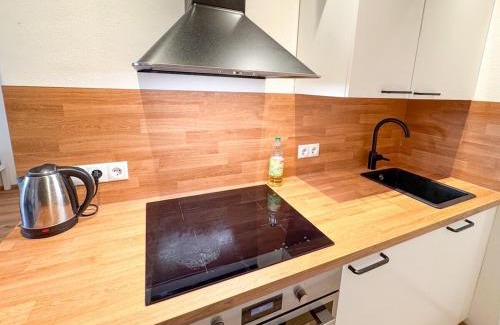 Metternich Apartment | Cozy 2-room apartment with WiFi & SKY