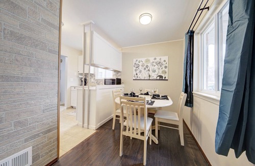 Westland House | Cozy 3 bed 1 bath entire house- up to 6 people