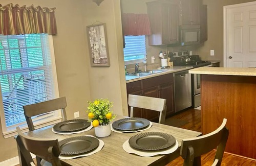 Chatawa House | Cozy 3-bedroom mobile home in delightful Magnolia with AC, WiFi