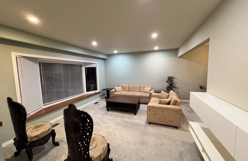 Watertown House | Cozy 3-Bedroom Retreat | Comfortable Stay with Modern Amenities