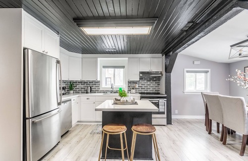Watertown House | Cozy 3BR House in Watertown by GLOBALSTAY