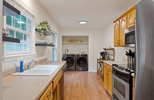 Elkton Cottage | Cozy 4-bedroom cottage ~5min from Shenandoah National Park