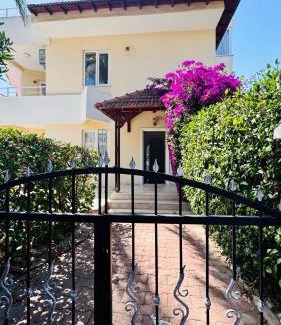 Kadriye Villa | Cozy 4BR villa with Pool in KadriyeBelek