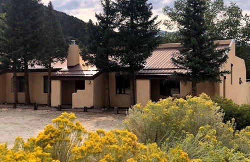 Valdez Condo | Cozy Adobe Condo near Taos Ski Valley - Hacienda de Valdez