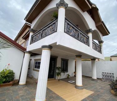Adentan House | Cozy and Big 2 Bedrooms House 5 mins to Legon Campus