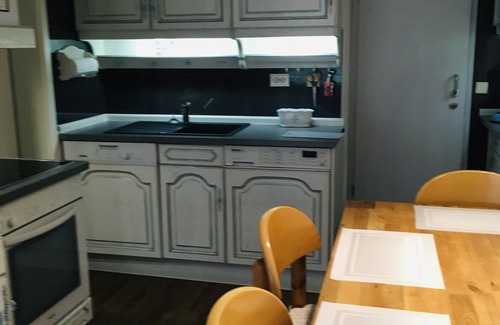 Bruinisse House | Cozy and child-friendly holiday home, top location to the sea, free WLAN