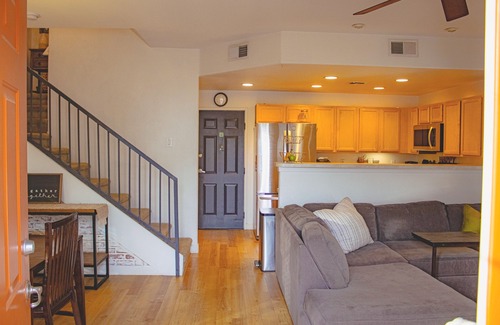 Paradise Valley Village Condo | Cozy and Comfortable Desert Retreat close to your Phoenix fun