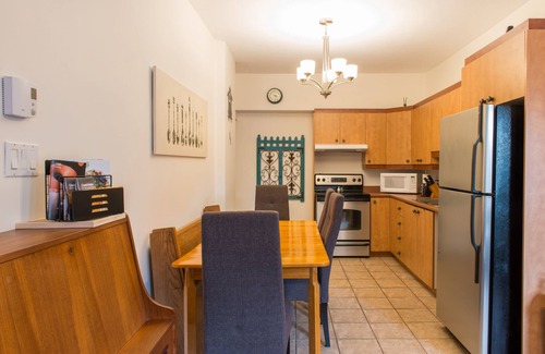 Granby Apartment | 🌼 Cozy and friendly, L'Oasis #8-3, La Virée Familiale 🌼