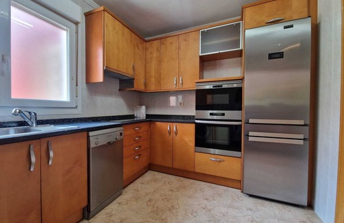 Getxo Apartment | Cozy and Quiet Family Apartment in Getxo
