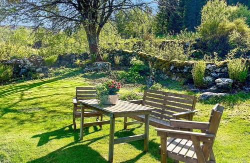 Sirdal House | Cozy and well maintained farm in rural surroundings in the center of Sirdal.