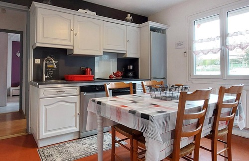 Saint-Aubin-le-Cauf Apartment | Cozy apartment in Saint-Aubin-le-Cauf