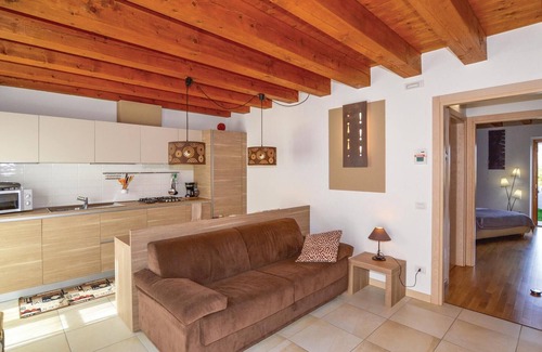 Cavaion Veronese Apartment | Cozy apartment in Cavaion Veronese -VR-