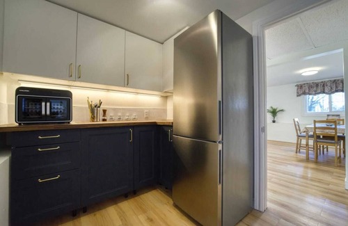 Hammonds Plains Apartment | Cozy apartment in enchanting Hammonds Plains with everyting you need.