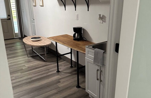 Conover Apartment | Cozy apartment in delightful Conover with AC, WiFi