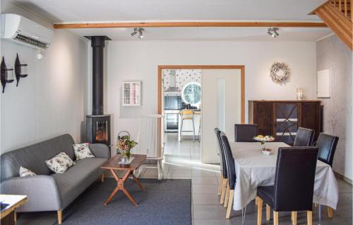 Langaryd Apartment | Cozy Apartment In Långaryd With Wifi