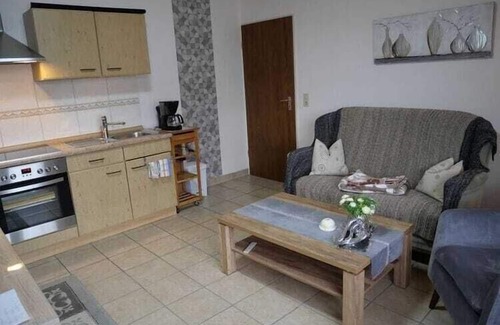 Strotzbusch Apartment | Cozy Apartment in Strotzbüsch near Eifel Center