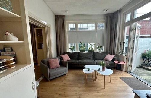 Groenlo Apartment | Cozy apartment in the fortified town of Groenlo