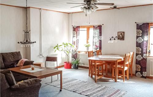 Torsaker Apartment | Cozy Apartment In Torsåker With Wifi