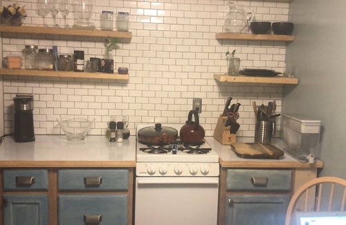 Elmira Heights Apartment | Cozy Apartment in the centre of Elmira Heights