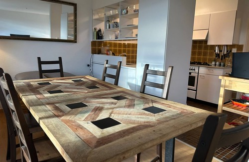Hoengg Apartment | Cozy Apartment with Large Terrace & Stunning View – Sleeps 4
