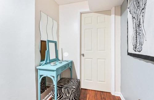 Fayetteville Apartment | Cozy basement apartment