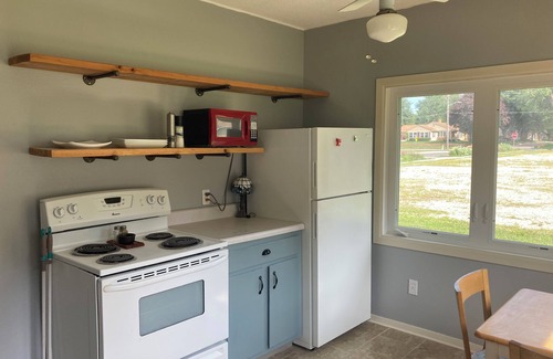 Storm Lake Cottage | Cozy Beach Cottage. Great lake views. Lake access! Sleeps 6 efficiently.