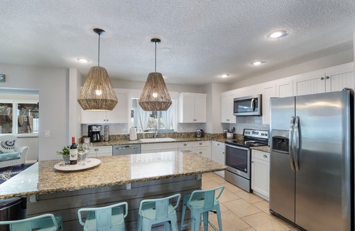 Bradenton House | Cozy Beach House w/Pool