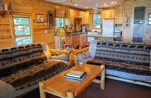 St Germain Cabin | Cozy beachfront 2-bedroom cabin located on Little Saint Germain Lake