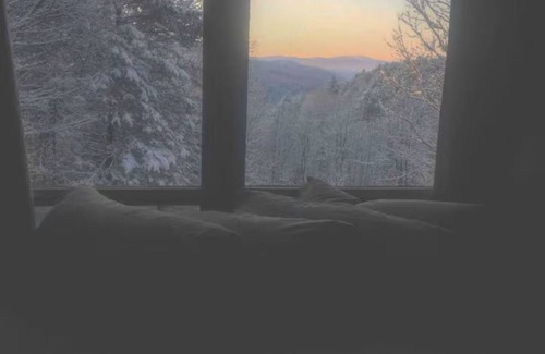 West Fairlee House | Cozy Bow House Perched in Trees w/Hot Tub & View