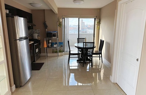 Brooklyn Apartment | Cozy & Bright 2BR Apartment