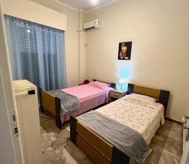 Kolokinthou Apartment | Cozy & Bright Home - 50m from metro station Άg Antonios