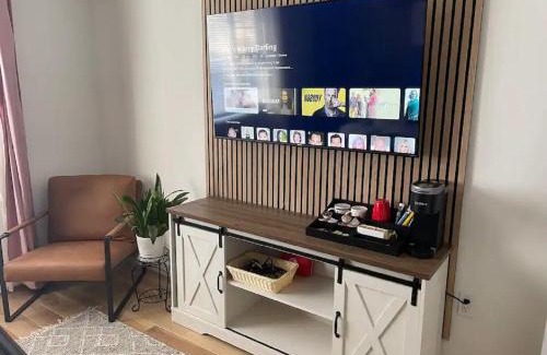Midwood Apartment | Cozy Btful Private Apartment In Brooklyn