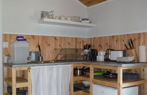 Farila Cabin | Cozy Cabin at Freedom Center