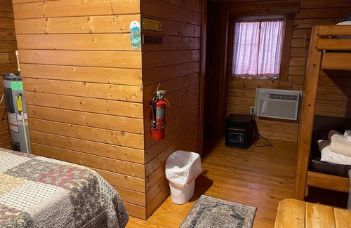 Argillite Cabin | Cozy cabin hideaway with patio #1