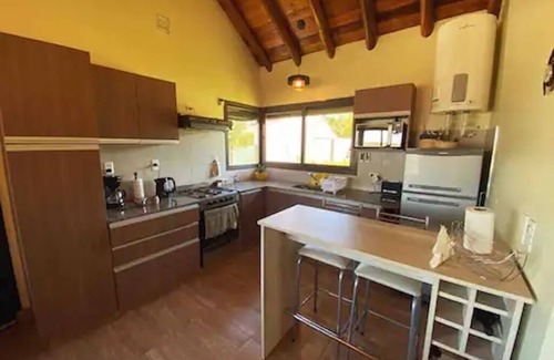 Lujan de Cuyo Cabin | Cozy cabin in charming Las Compuertas, Mendoza, Argentina with Pool,AC,WiFi,