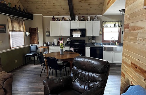 Ingalls Cabin | Cozy Cabin in the woods! Private but close to activities.