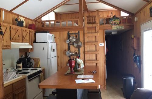 Maurepas House | Cozy Cabin on the Bayou
