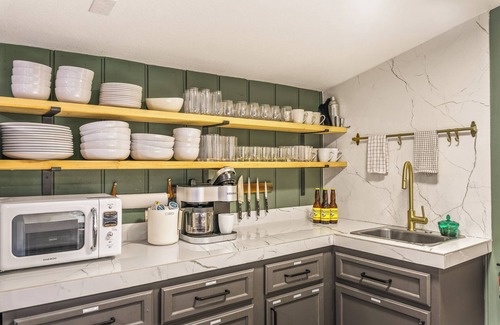 Evergreen Cabin | Cozy Cabin w/Hot Tub, Game Room & Private Writer's Nook - Close to town!