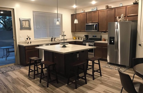 Casa Grande House | Cozy Casa Bliss: 3 bedroom Desert Home