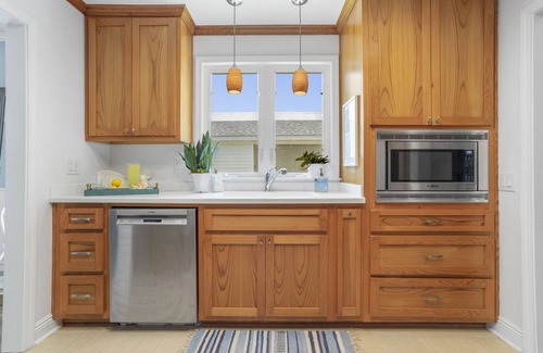Bay St Louis Cottage | Cozy Castaway Cottage in Historic Old Town. Close to everything! Newly updated
