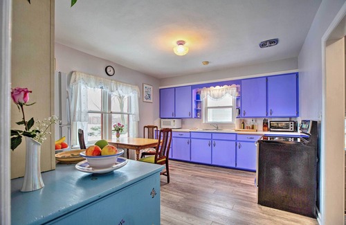 Cedarburg House | Cozy Cedarburg House - Walk to Historic Downtown!