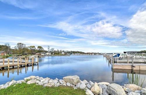 Cedarville House | Cozy Cedarville Cottage - Walk to Lake Huron!
