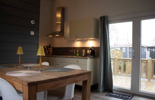 Lauwersoog Ski Chalet | Cozy chalet for rent on a child-friendly campsite near Lauwersoog