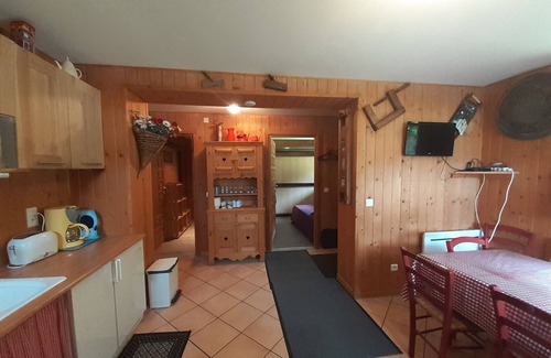 Valfrejus Ski Chalet | Cozy chalet in Valfréjus, 6 people, near slopes