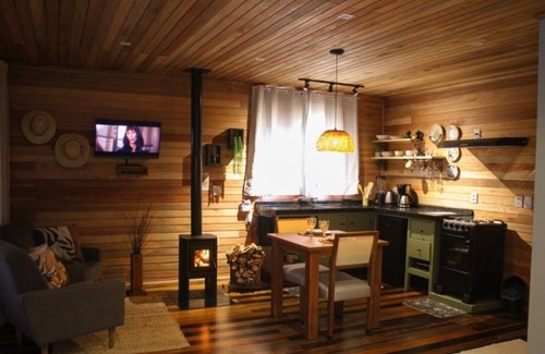 Urubici Cabin | Cozy couple's cabin with hot tub, air conditioning and heating